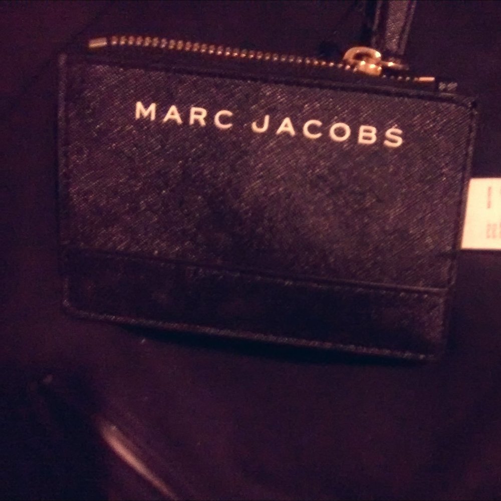 BLACK MARC JACOBS WALLET